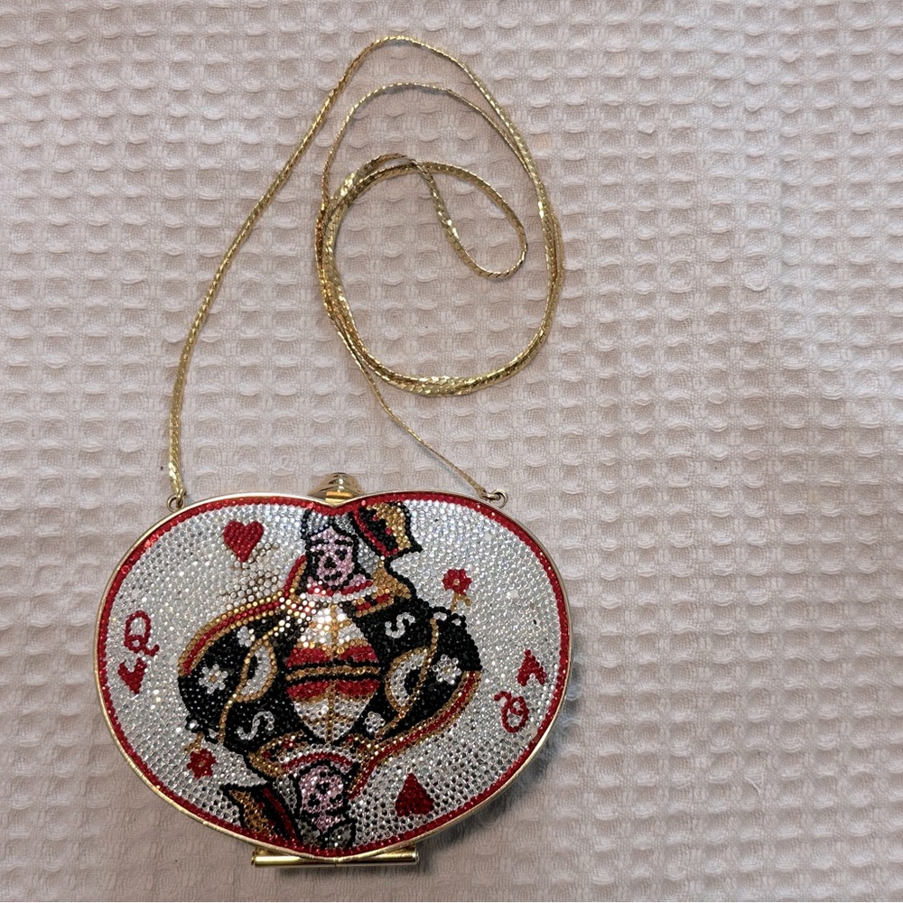 RARE Judith Leiber Queen of Hearts Minaudière Clutch – 100% Authentic